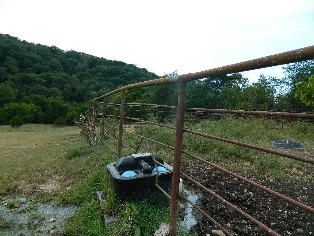 main property photo 31
