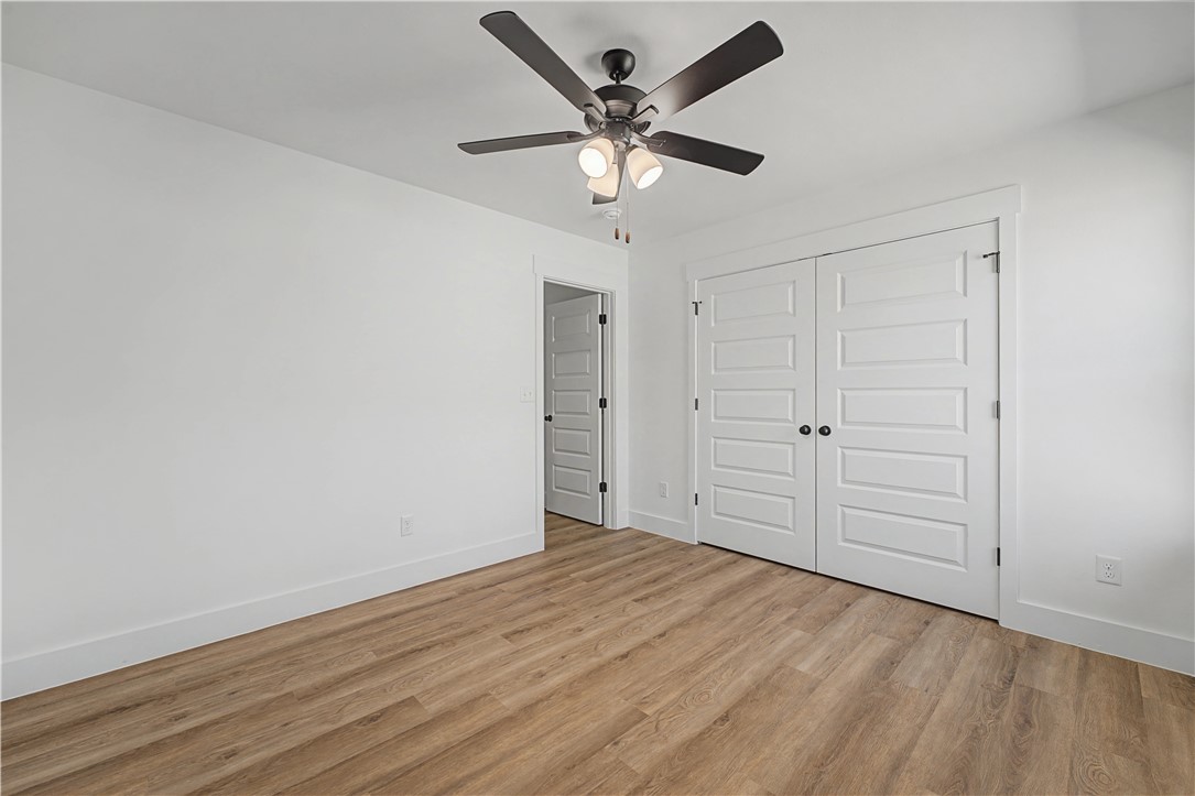 property viewer photo 10