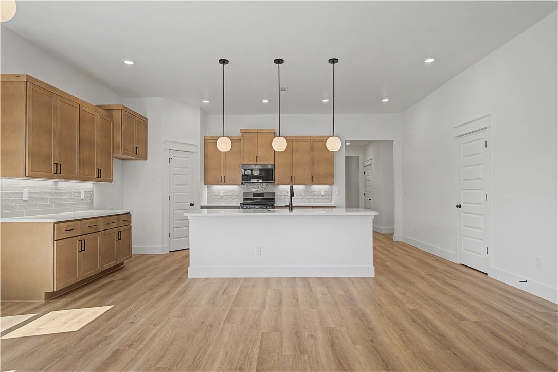 property viewer photo 26