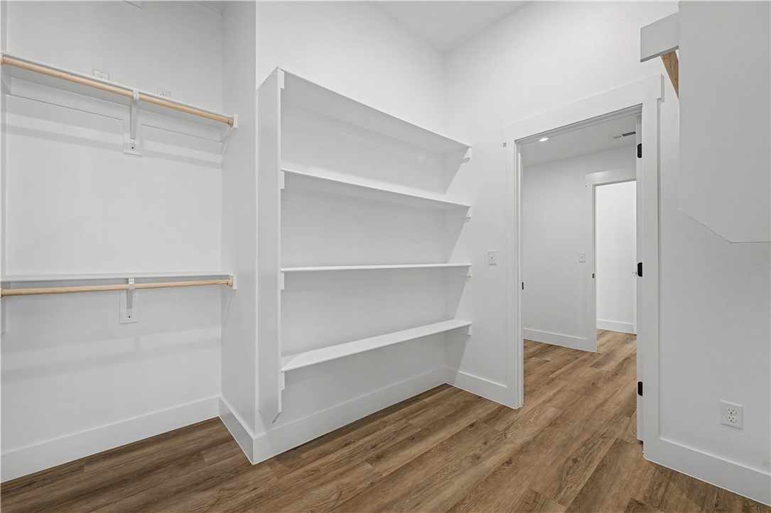 property viewer photo 34