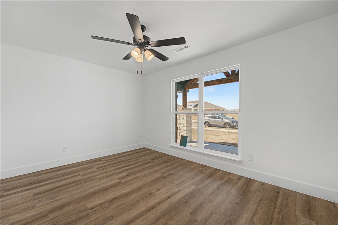 property viewer photo 4