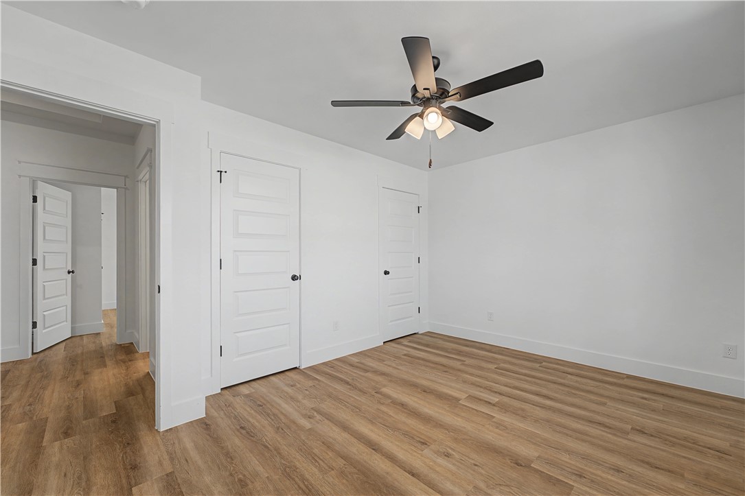 property viewer photo 5