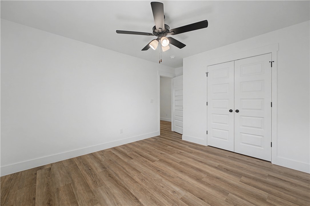 property viewer photo 8
