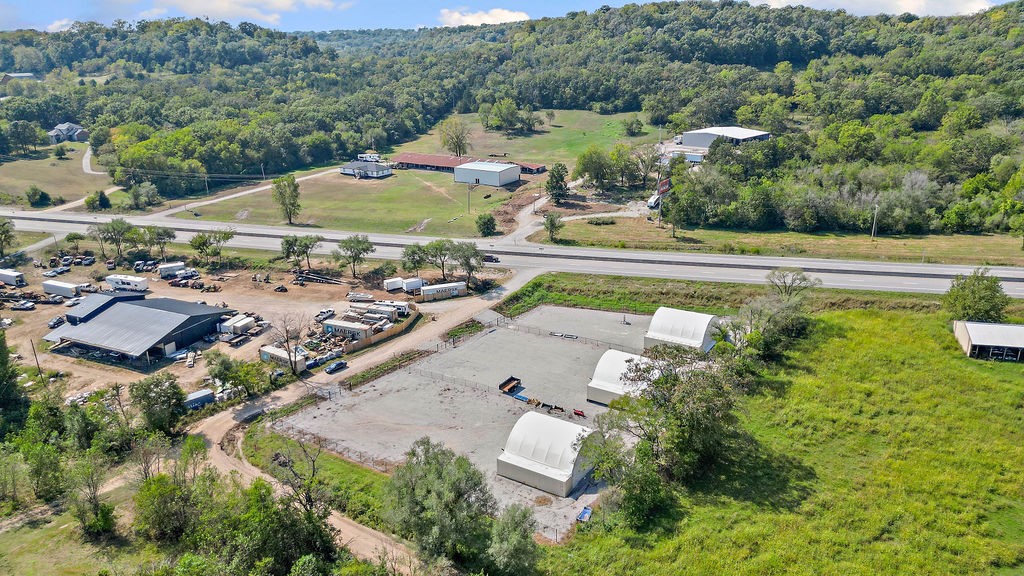 main property photo 22