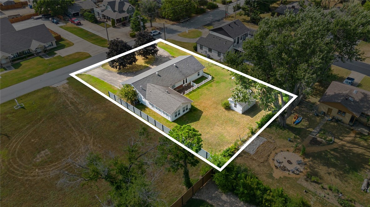 main property photo 37