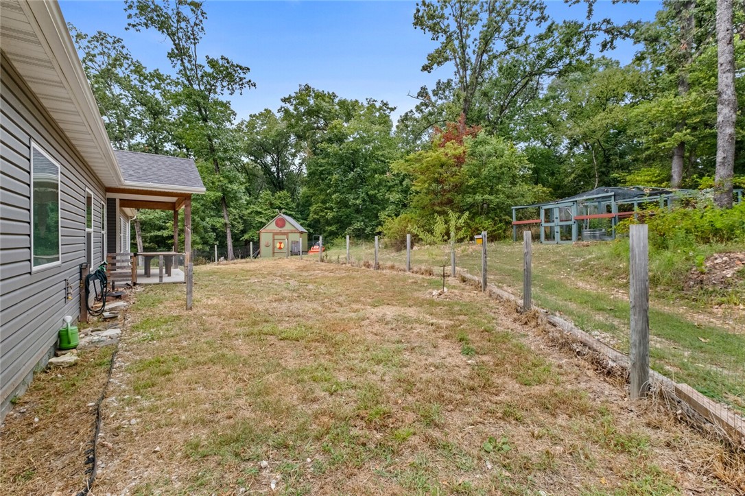 main property photo 29