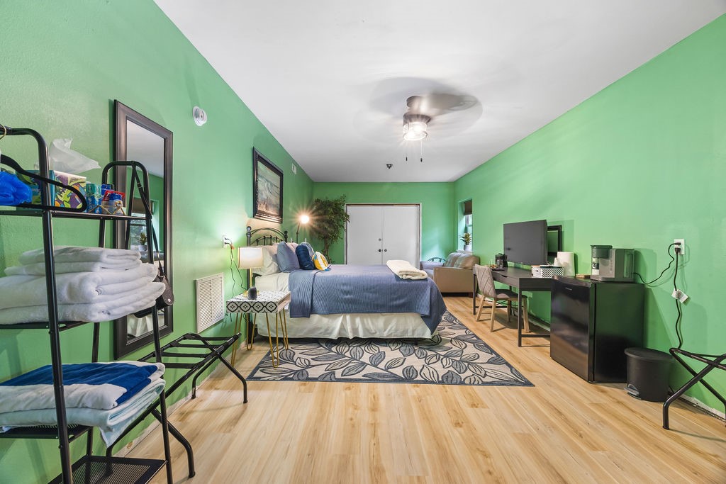 property viewer photo 26
