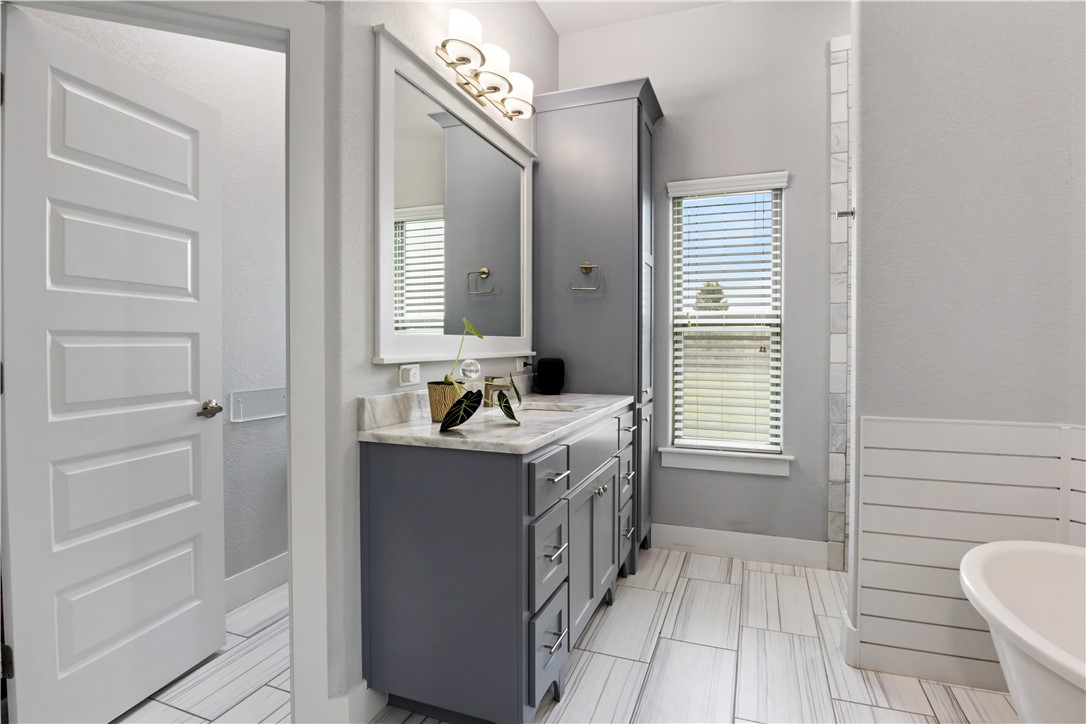 property viewer photo 16