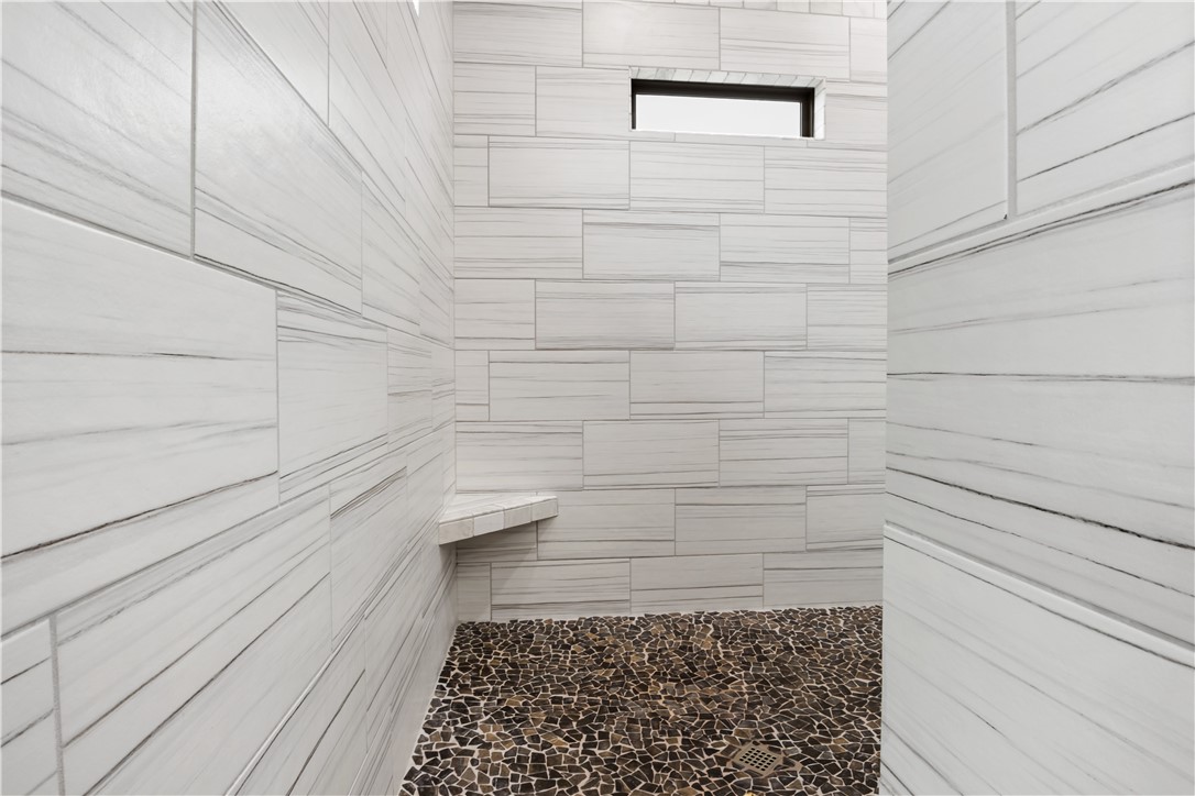 property viewer photo 17