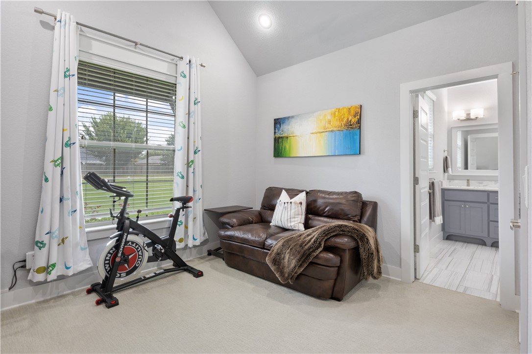 property viewer photo 24