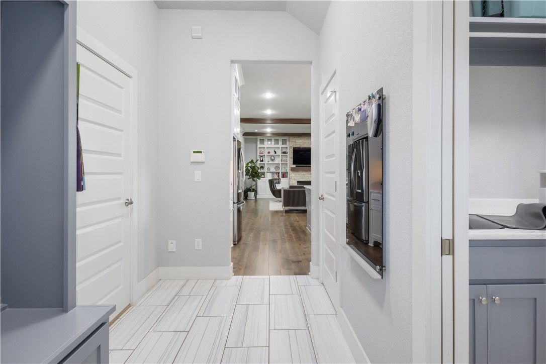 property viewer photo 35