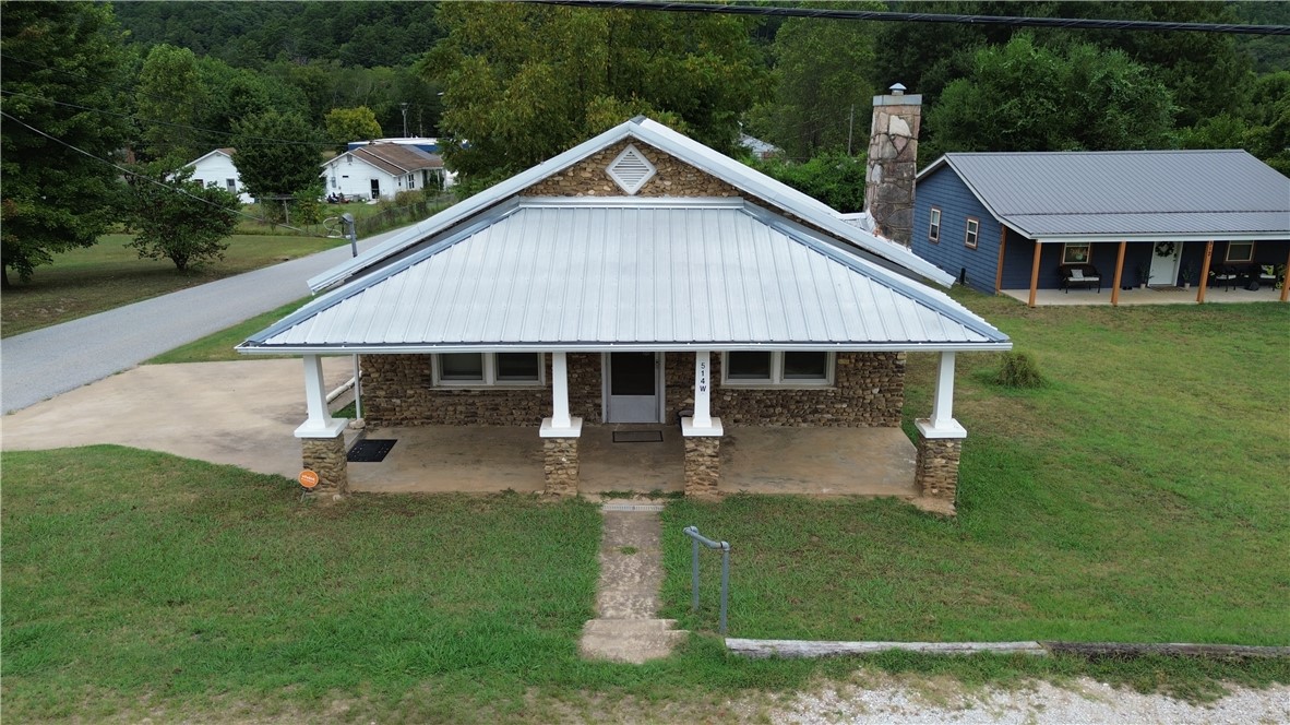 main property photo 18