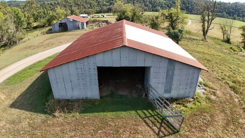 main property photo 49