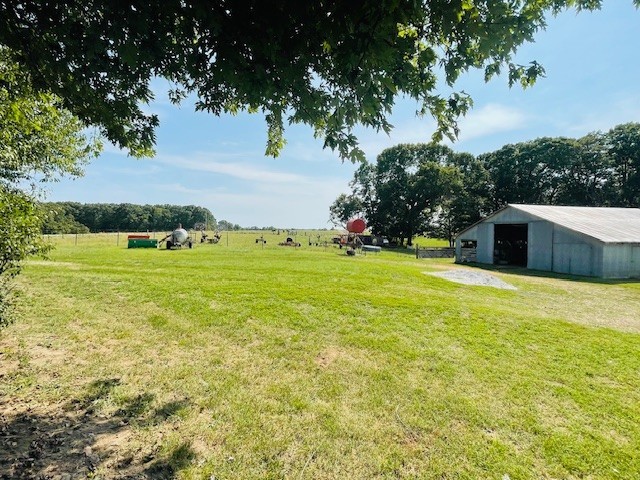 main property photo 23