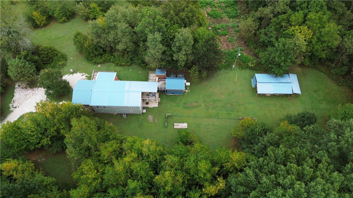 main property photo 28