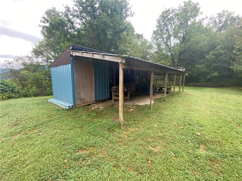 main property photo 39