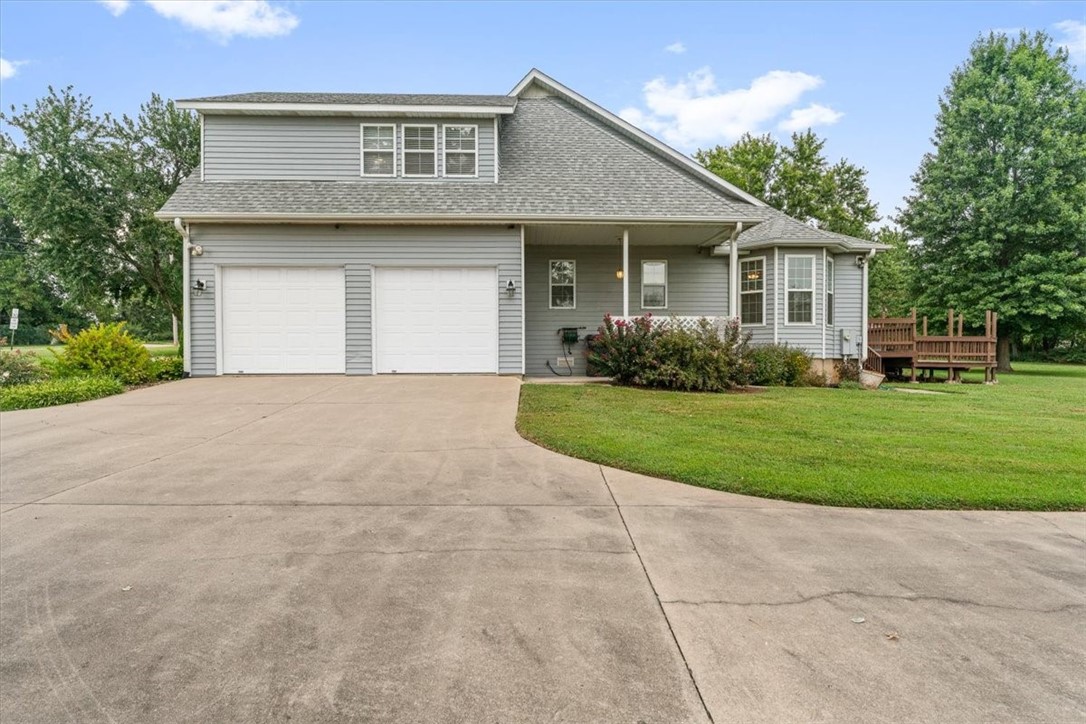main property photo 2