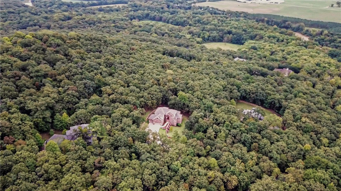 main property photo 32