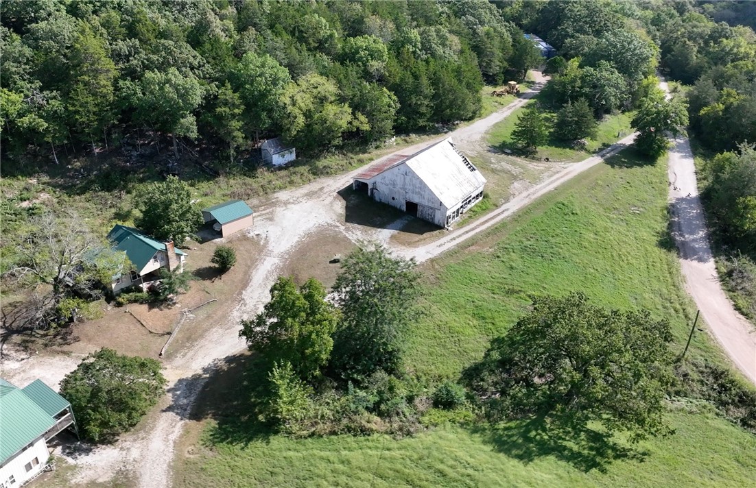 main property photo 7
