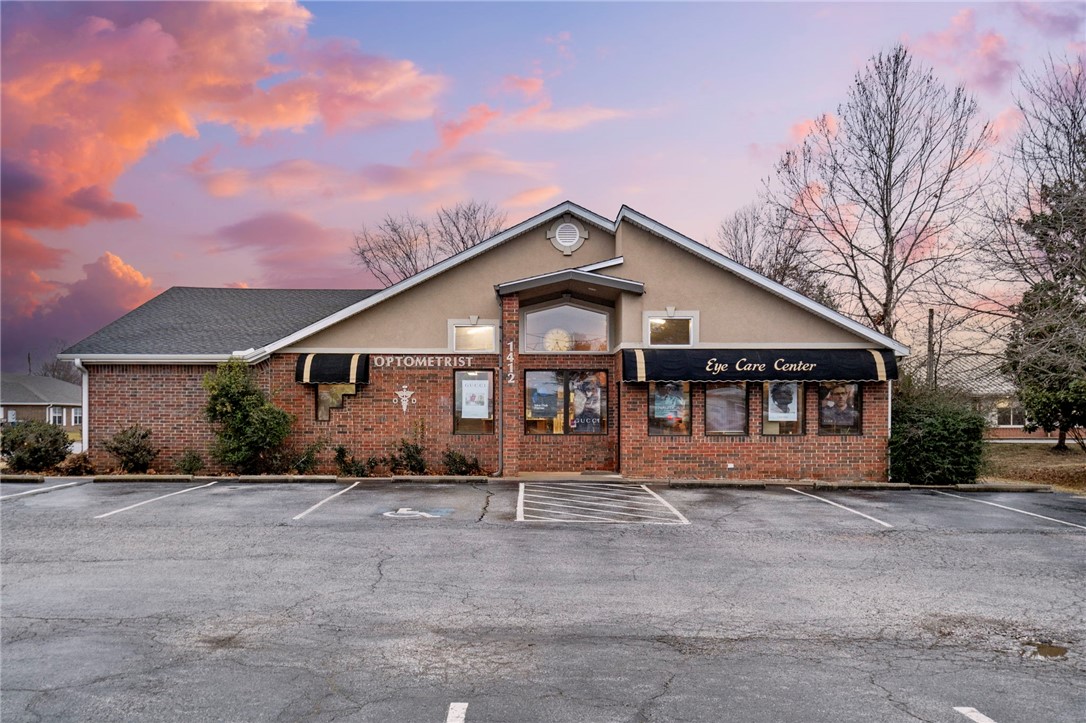 main property photo 18