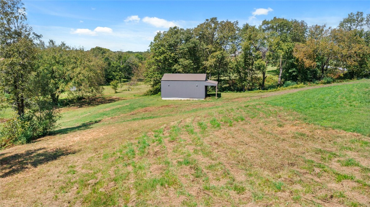 main property photo 10