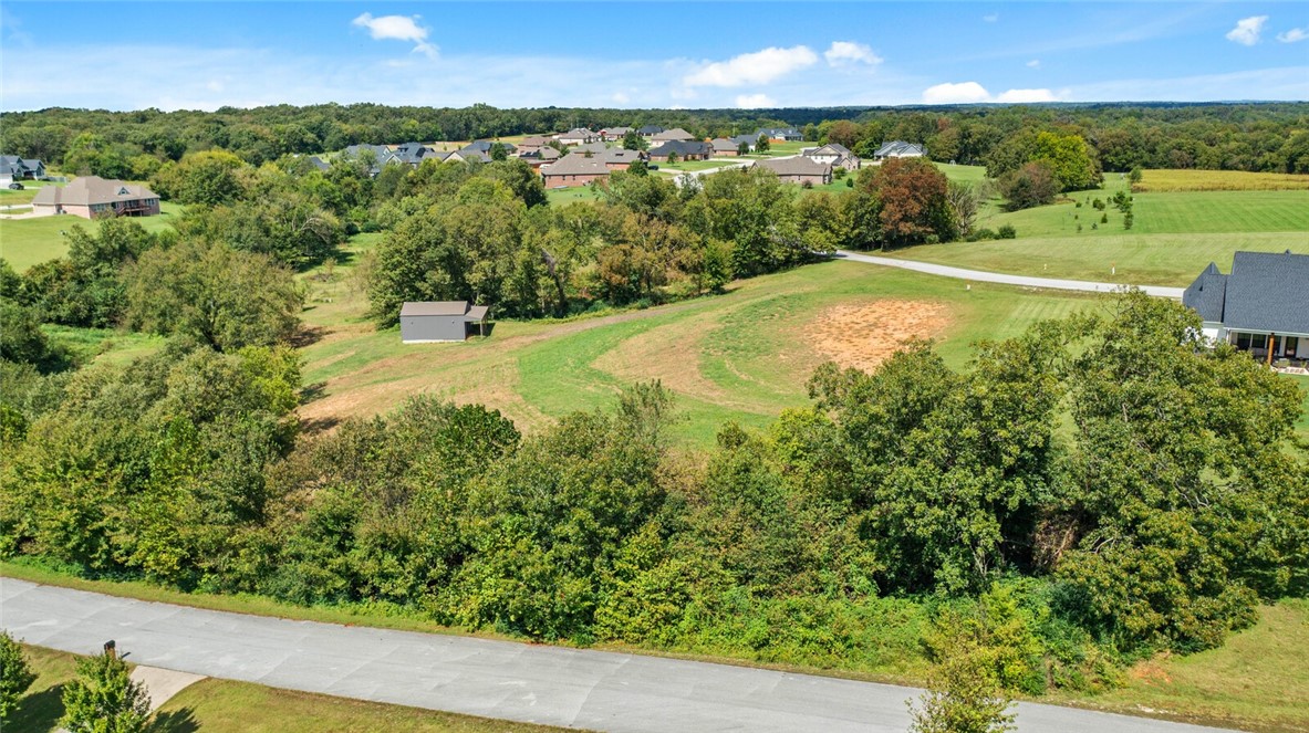 main property photo 12
