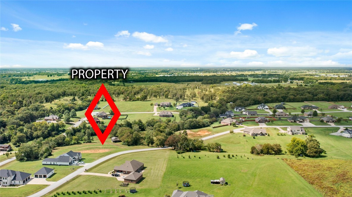 main property photo 19