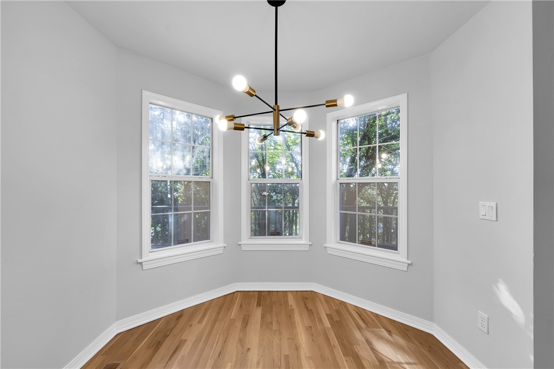 property viewer photo 12