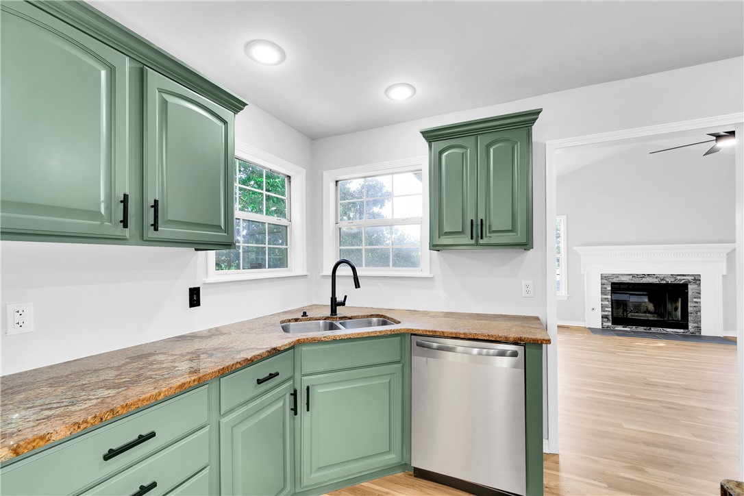 property viewer photo 22