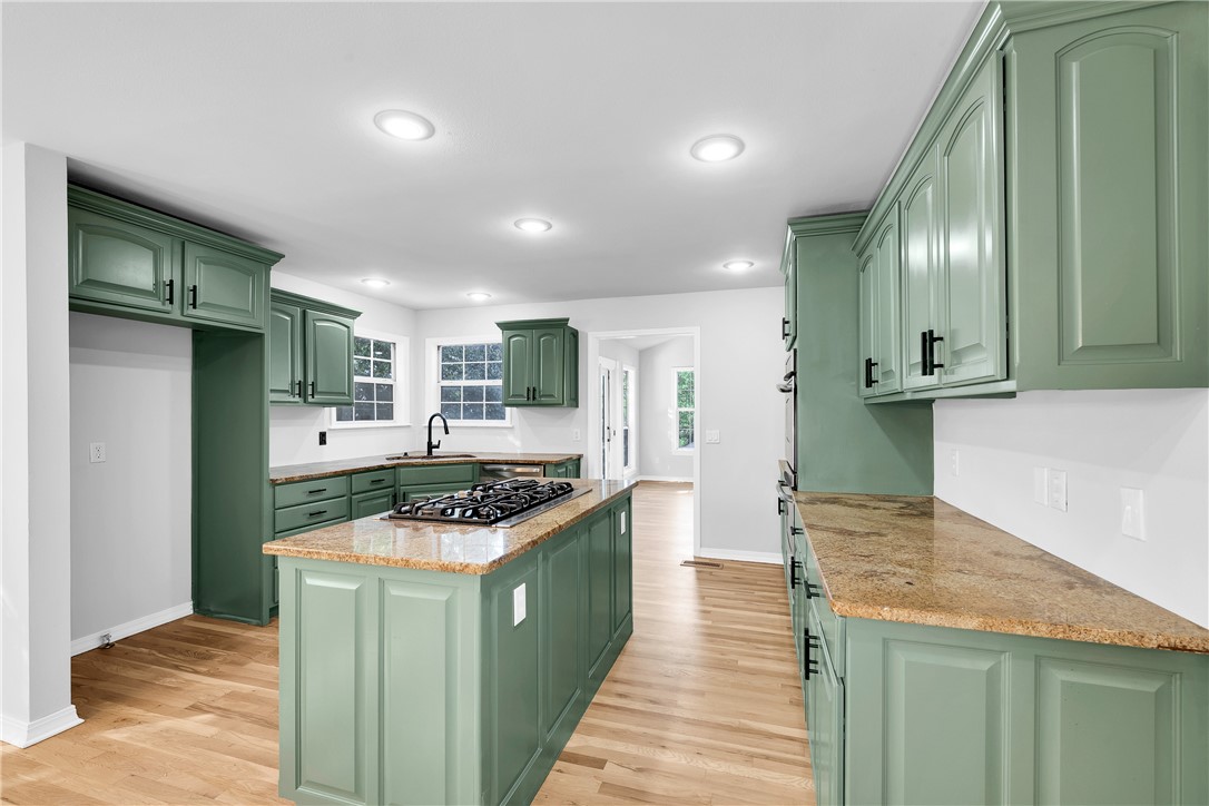 property viewer photo 24