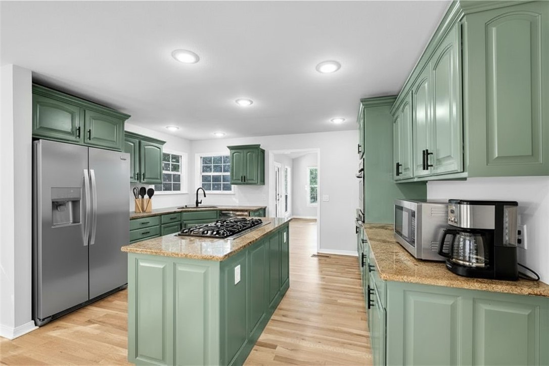 property viewer photo 25