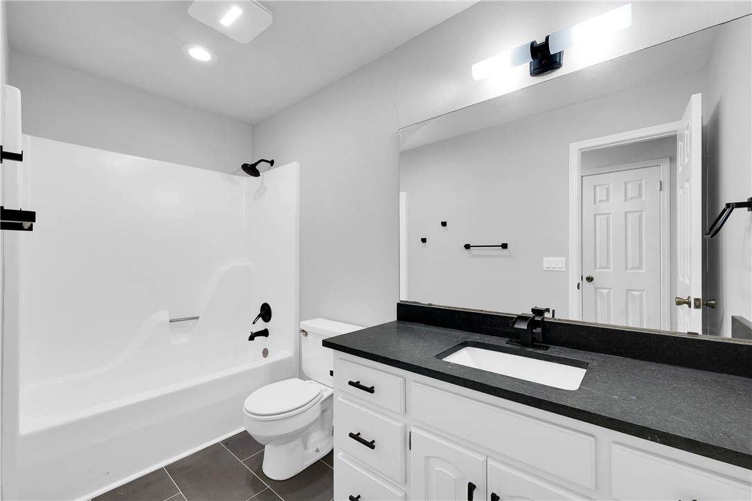 property viewer photo 42