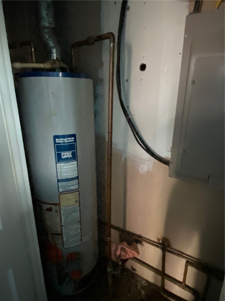 main property photo 20
