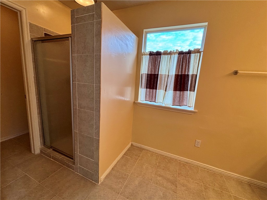property viewer photo 13