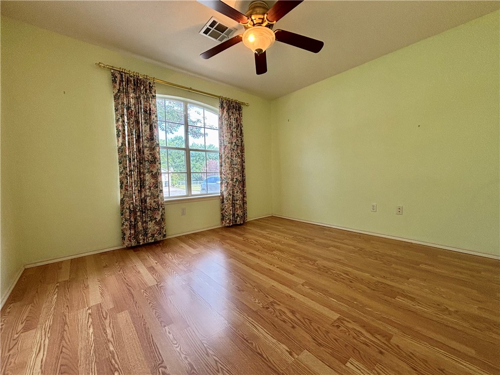 property viewer photo 19