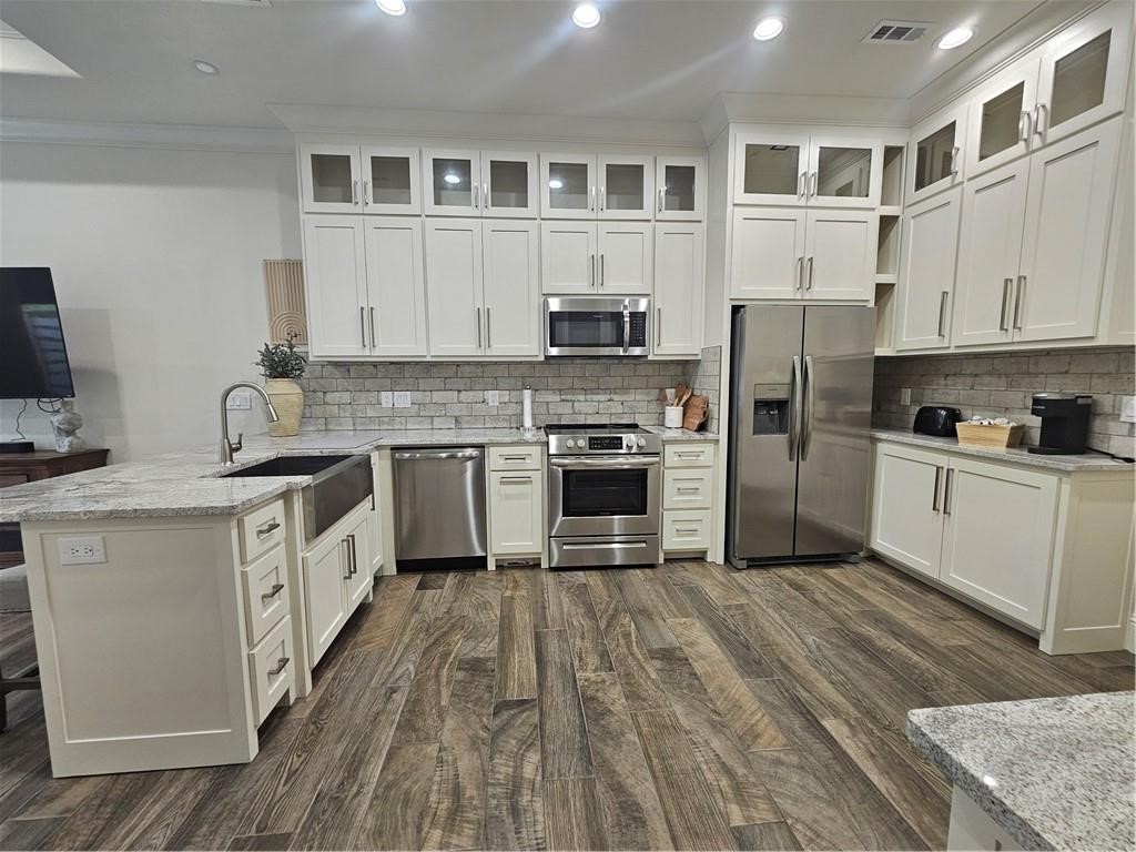 property viewer photo 15