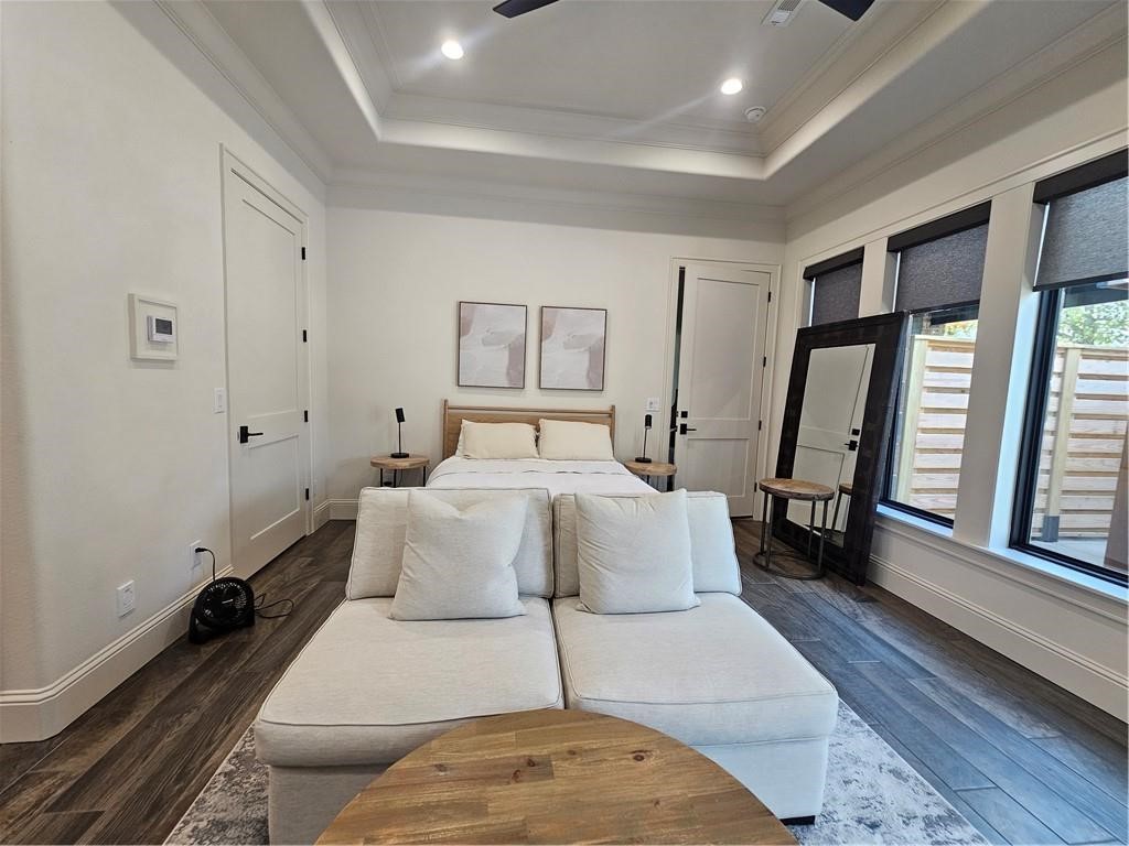 property viewer photo 8