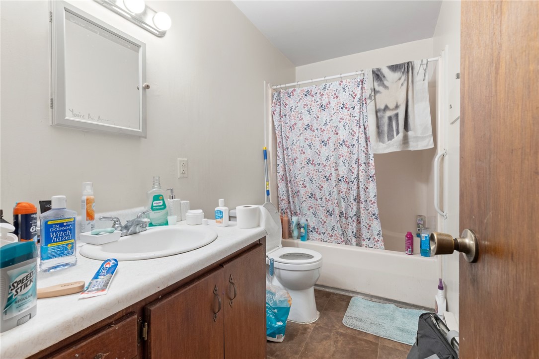 property viewer photo 9