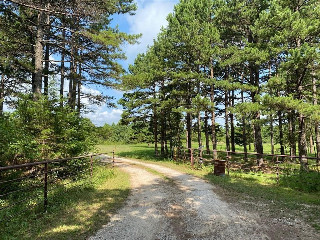 main property photo 9