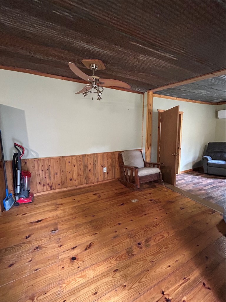 property viewer photo 3