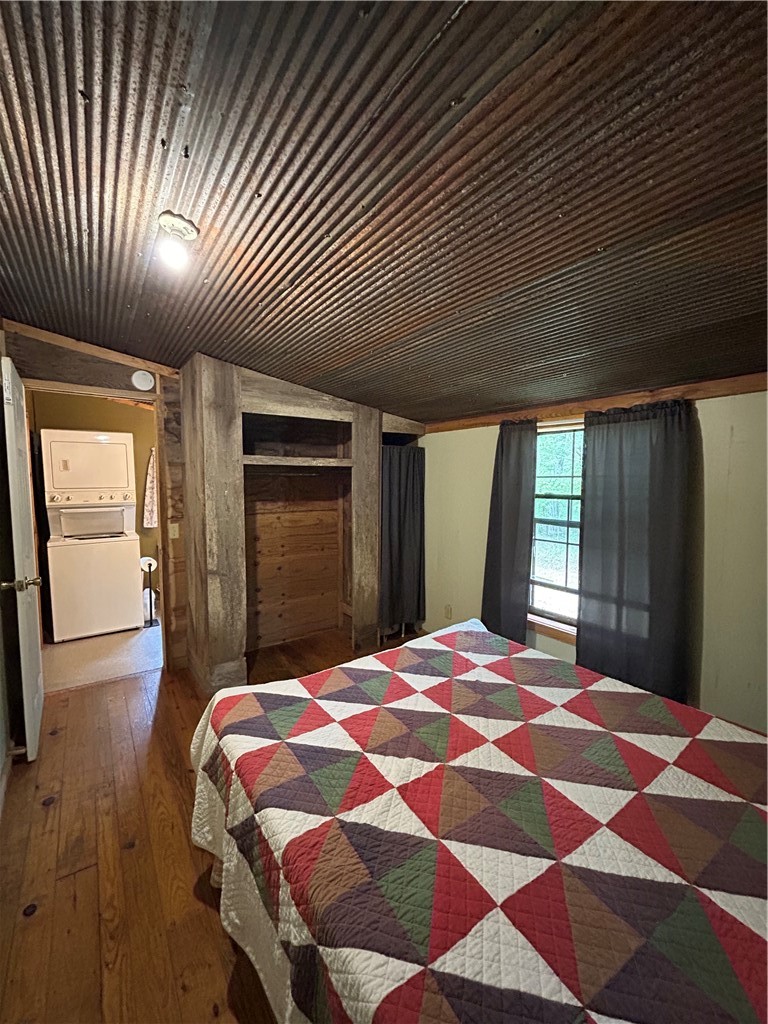 property viewer photo 4