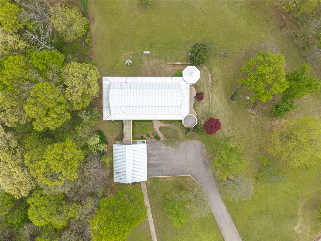 main property photo 48