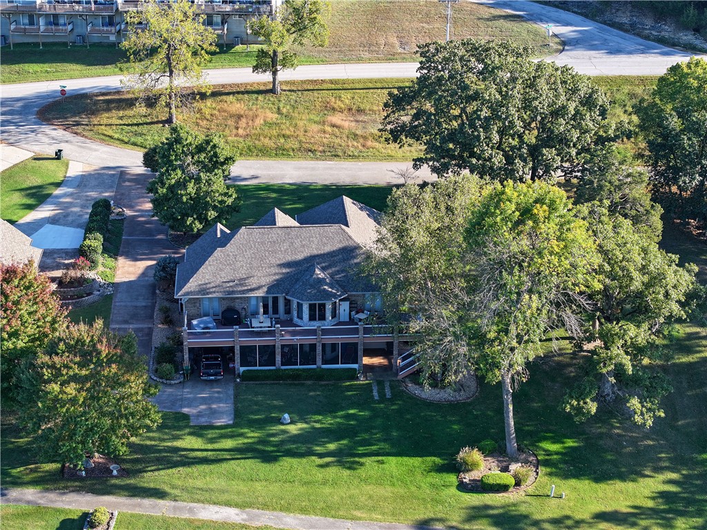 main property photo 10
