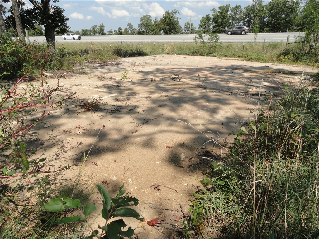 main property photo 10