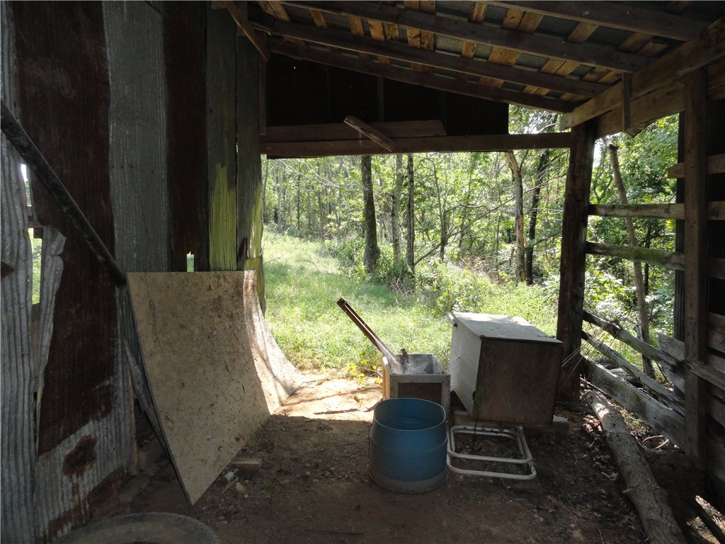 main property photo 26