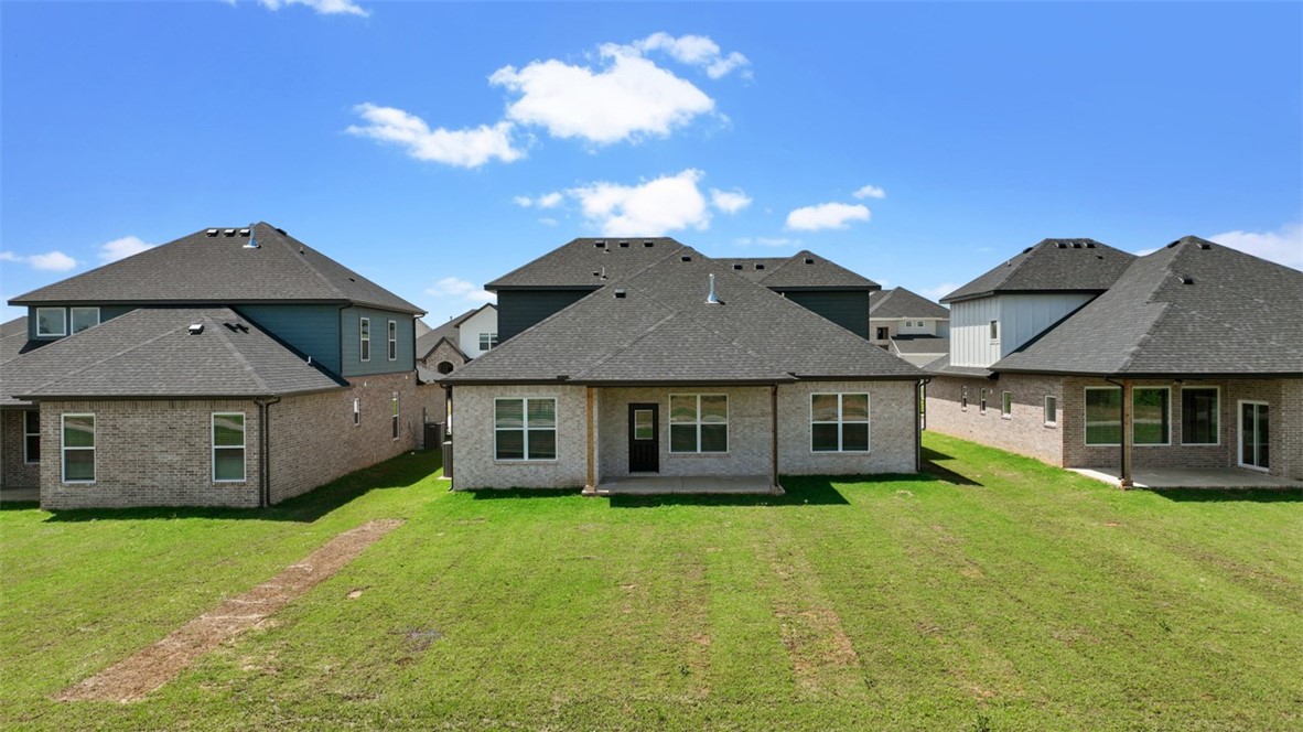 main property photo 43