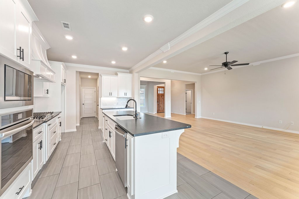 property viewer photo 15