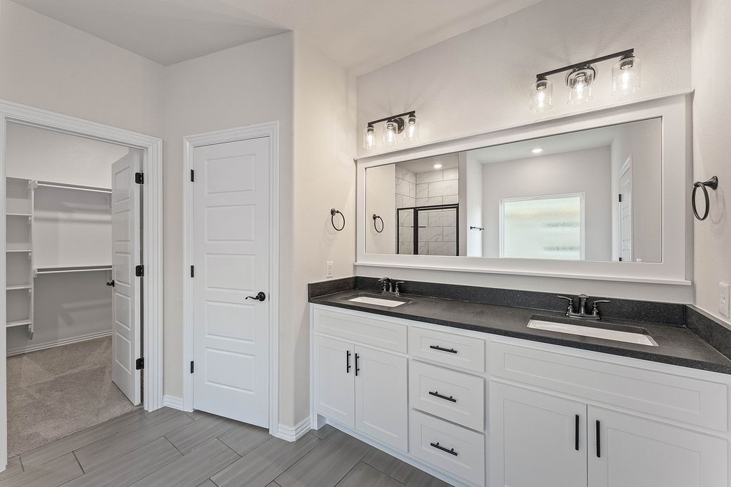 property viewer photo 22