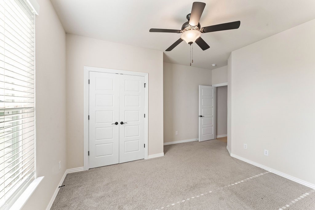 property viewer photo 35