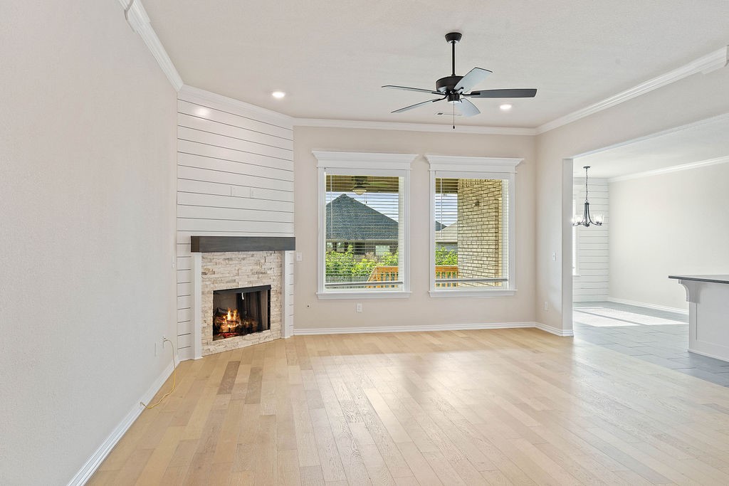 property viewer photo 5